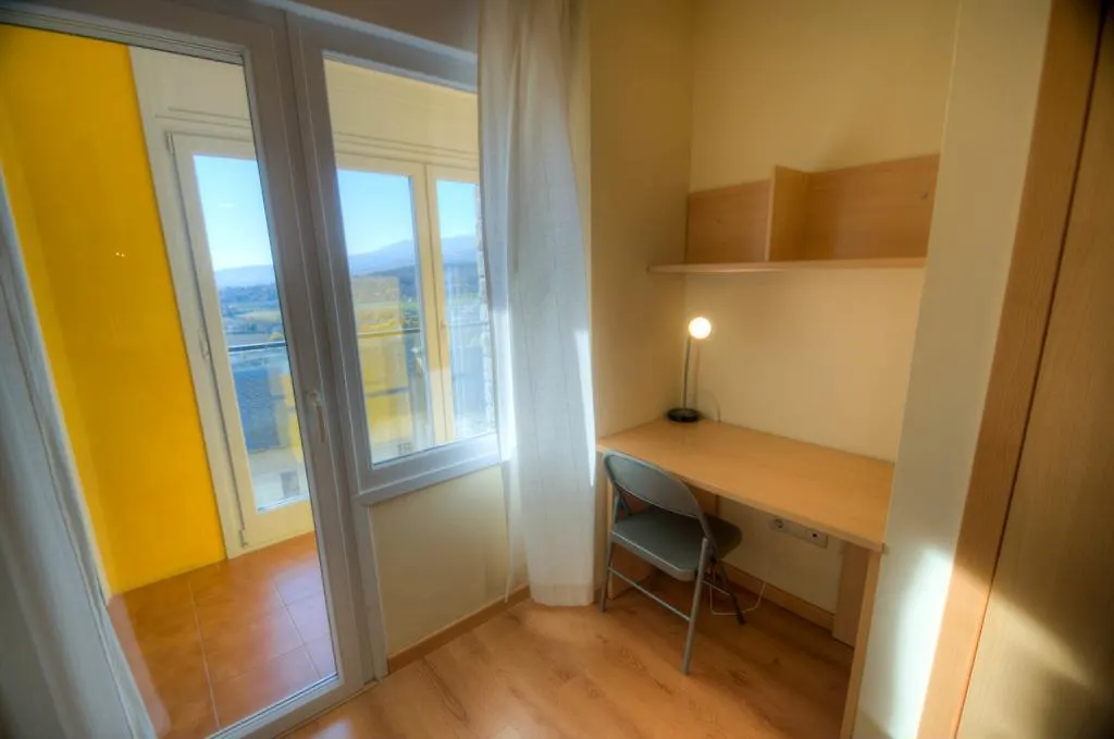 Apartamentos Plaza De La Vila Puigcerda