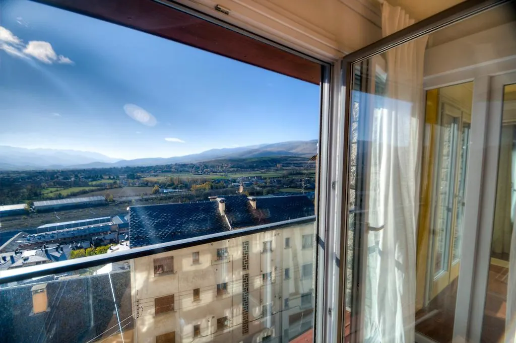 Apartment Apartamentos Plaza De La Vila Puigcerda Spain