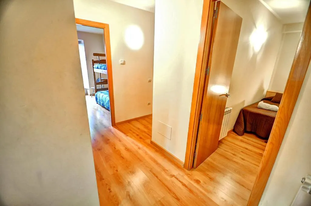 Apartment Apartamentos Plaza De La Vila Puigcerda