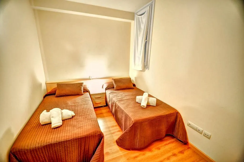 Apartamentos Plaza De La Vila Puigcerda Apartment